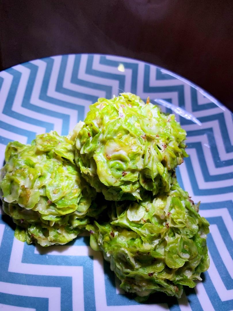 榆钱窝窝（蒸出来还是翠绿色哦）㊙️