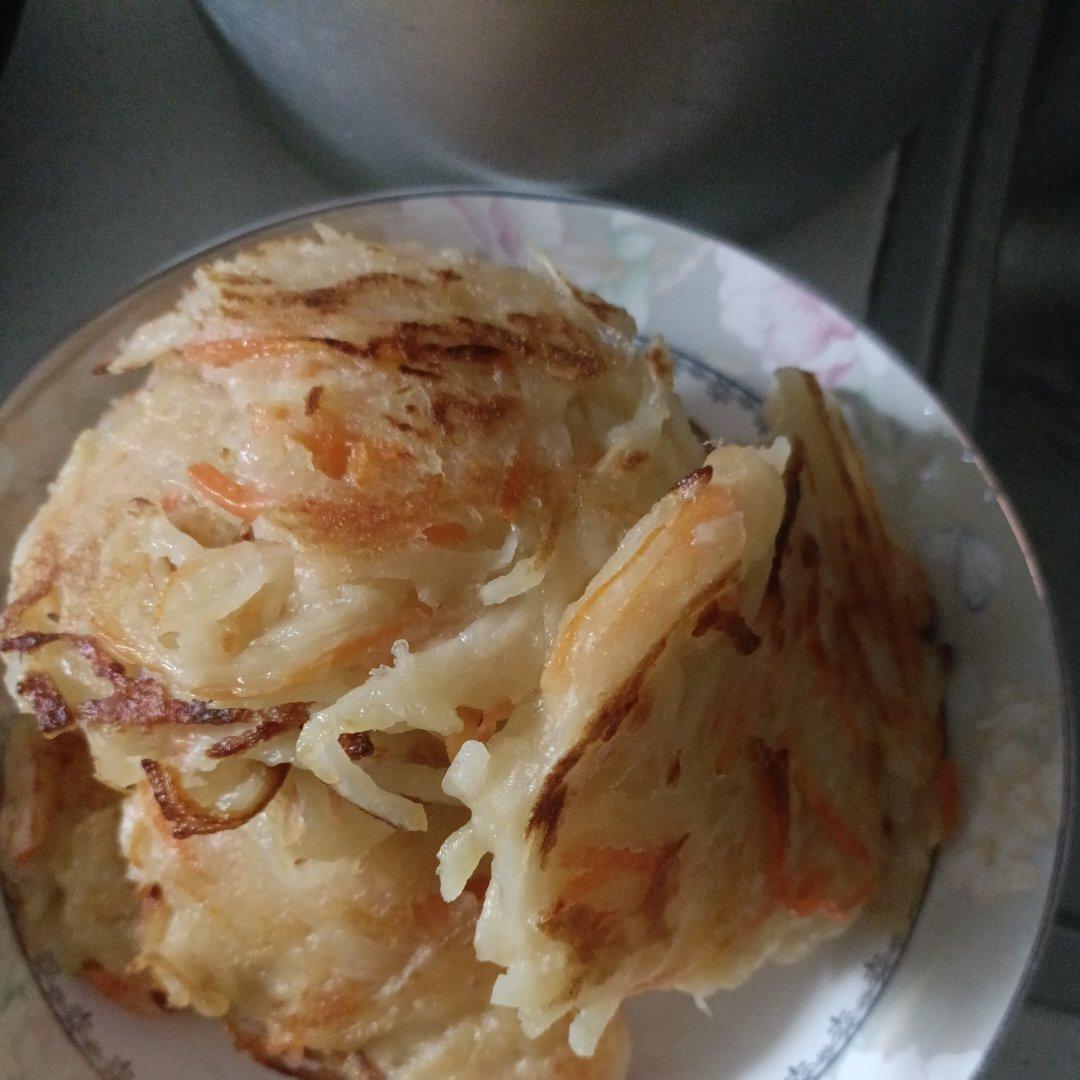 土豆饼(土豆胡萝卜丝饼)