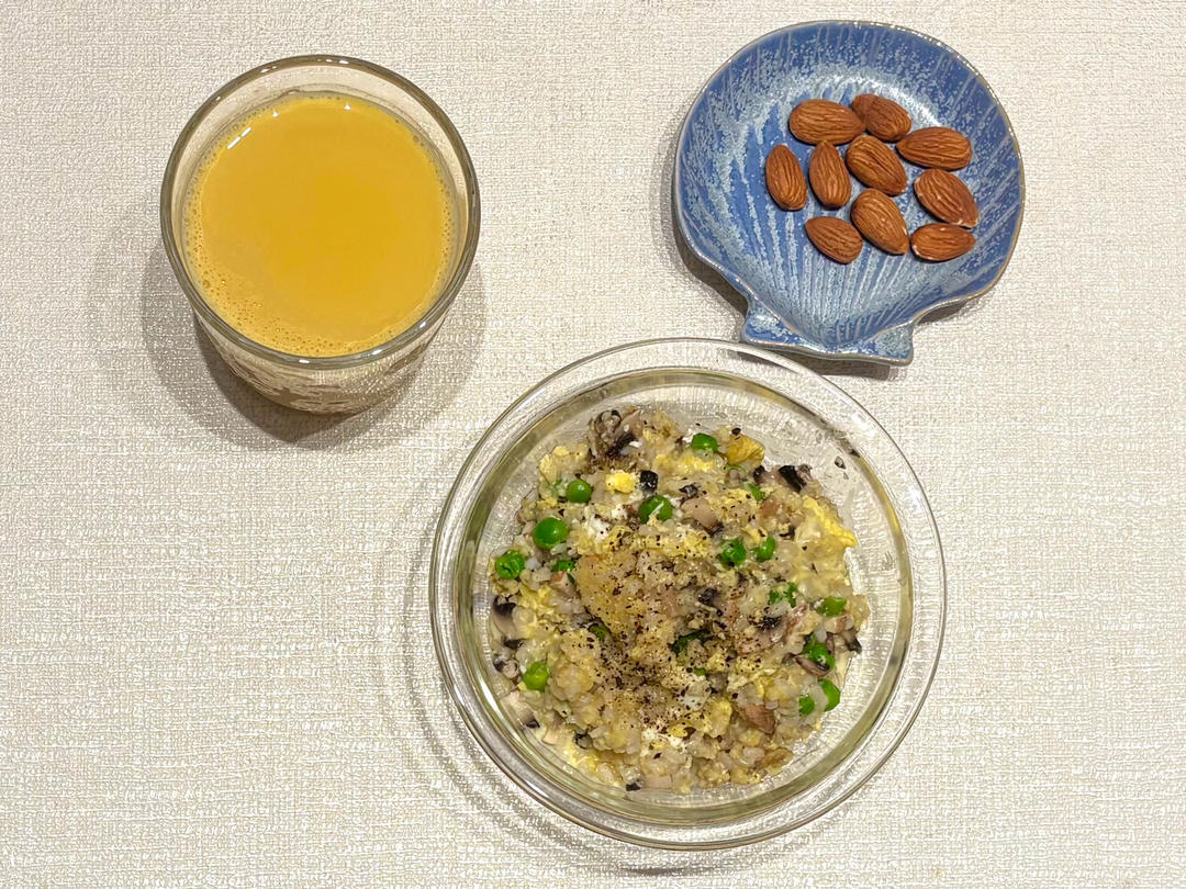 早餐•2026年6月15日