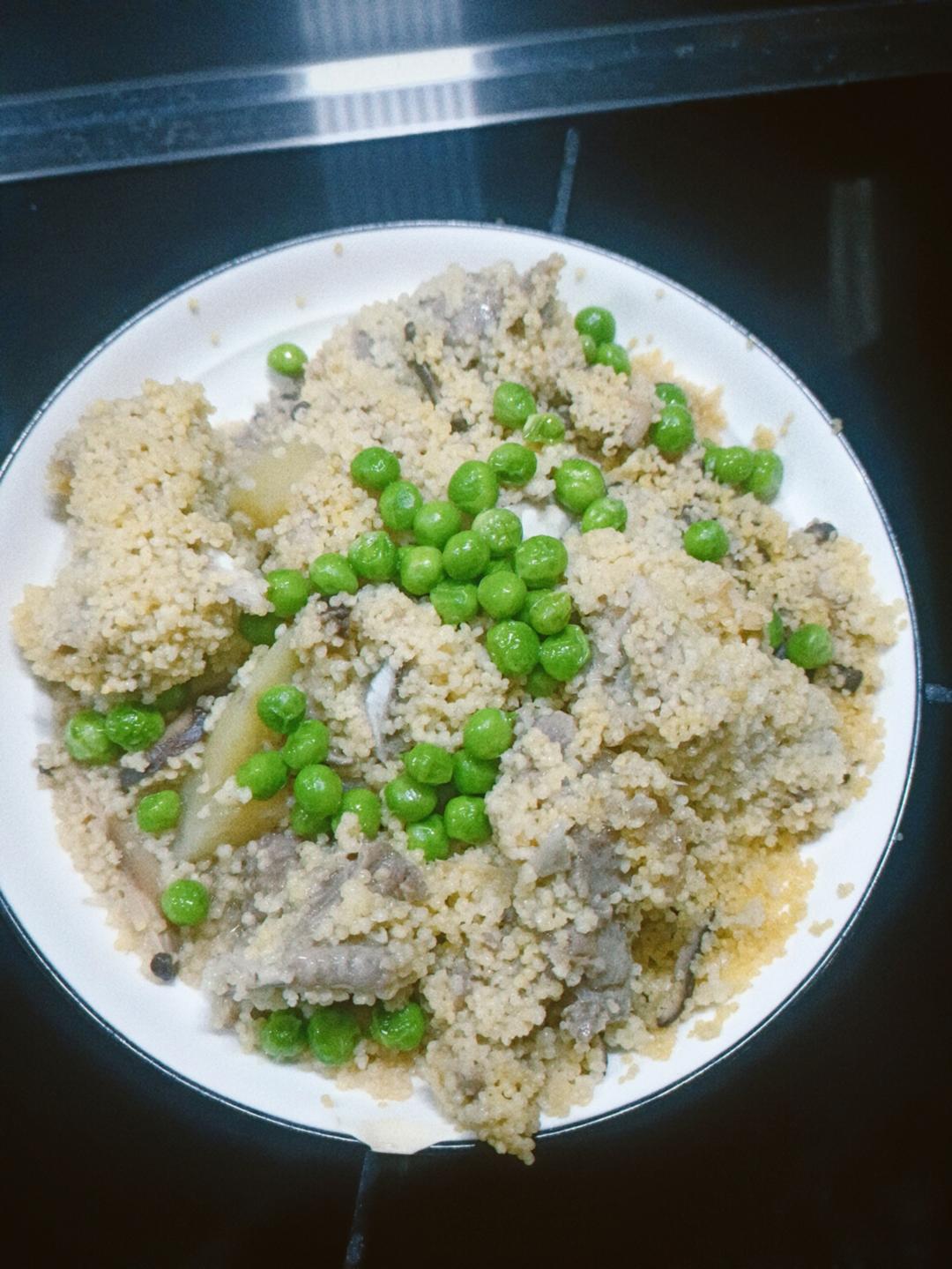 月子蒸菜食谱《小米蒸排骨》