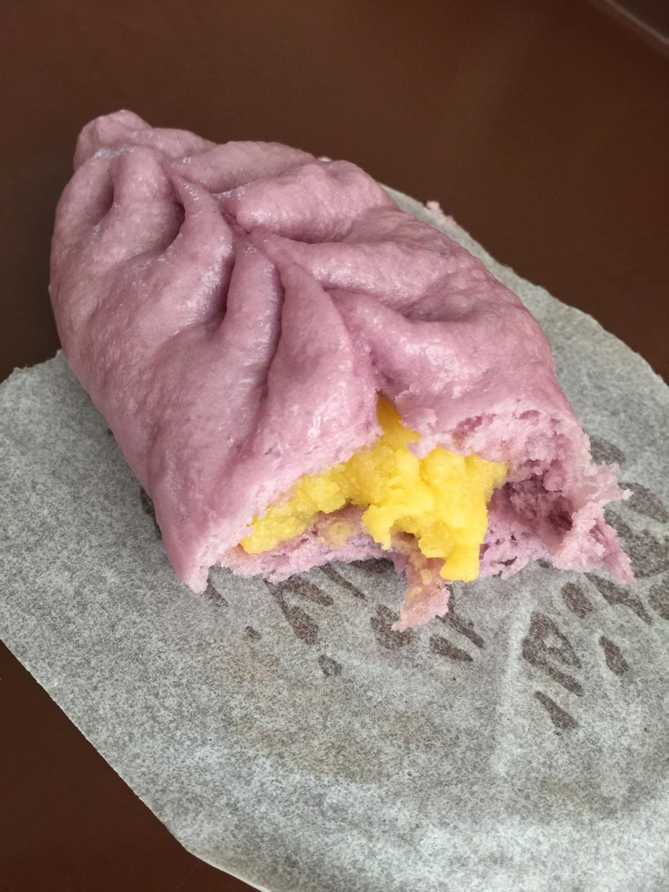 水瓶糖果做的紫薯奶黄包