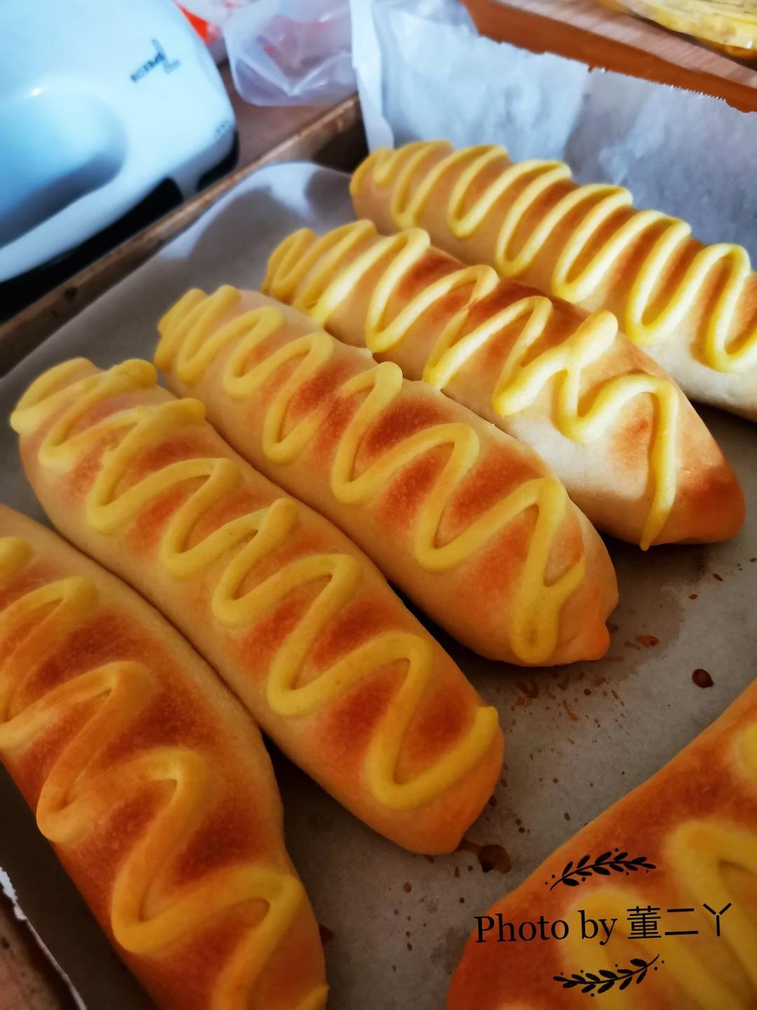 视频🐛经典｜毛毛虫面包｜美味松软｜奶味浓郁｜一口一个满足