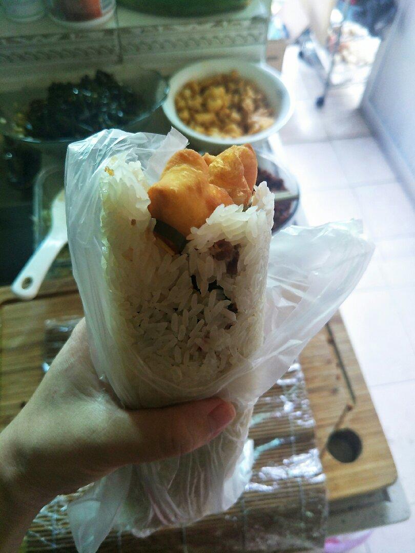 武汉小吃-糯米包油条