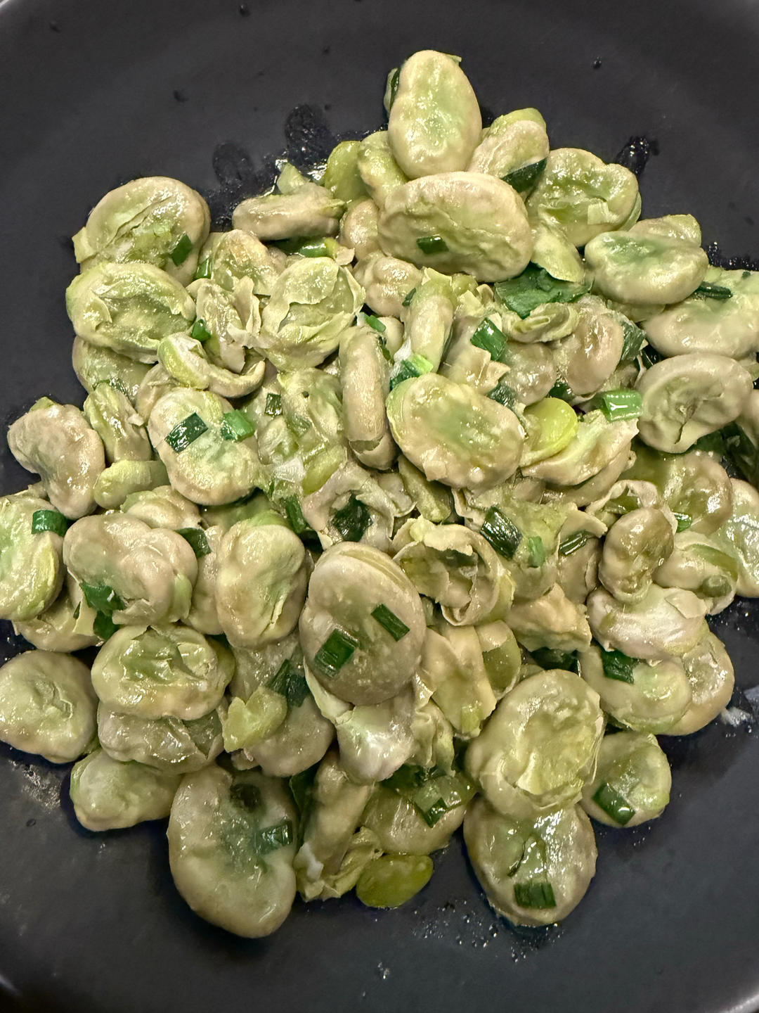 无比鲜美的葱油蚕豆