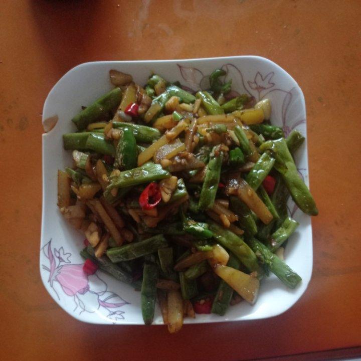 干煸豆角土豆