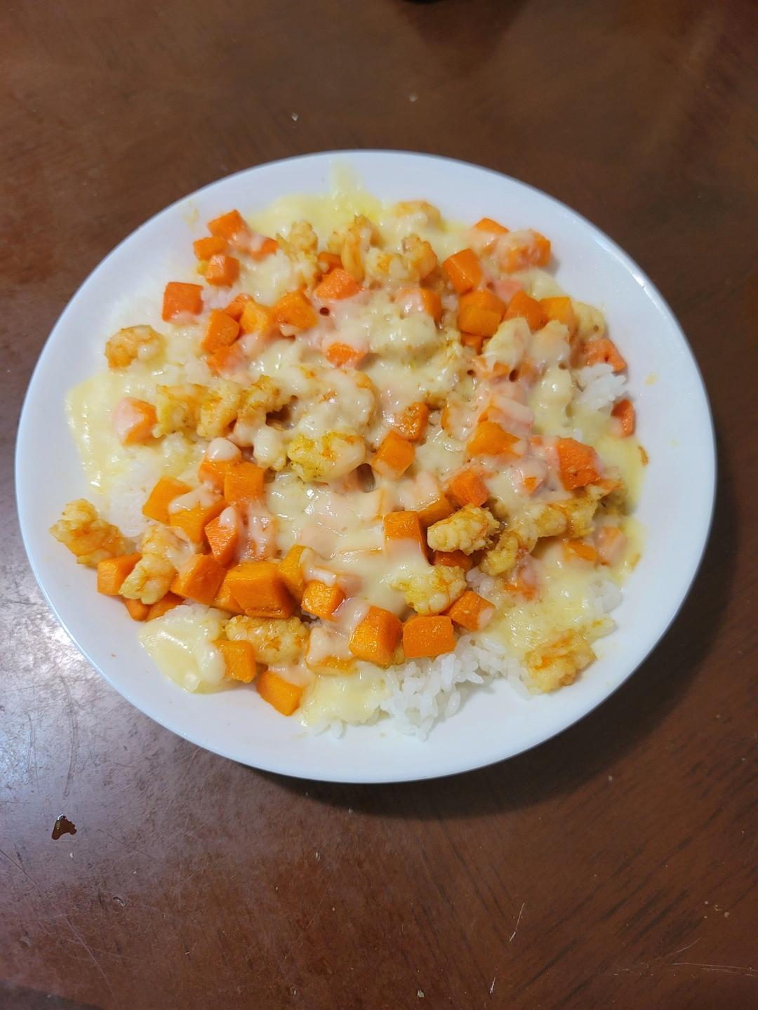 虾仁芝士焗饭