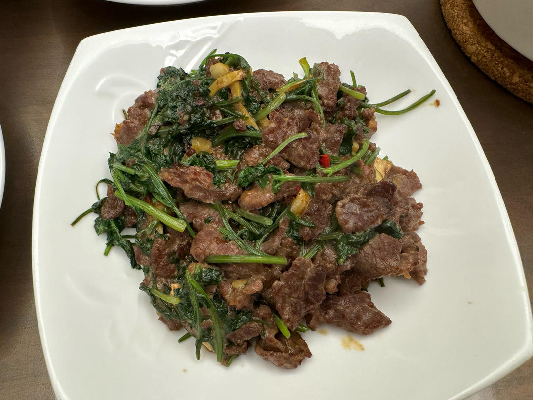 香菜牛肉