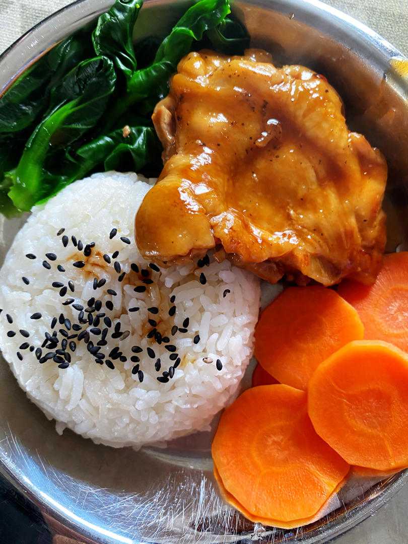 照烧鸡腿饭
