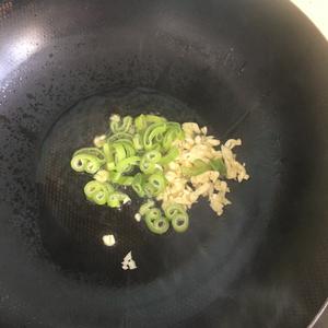 土豆炖豆腐的做法 步骤4