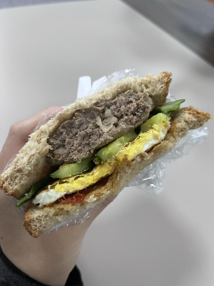 自制非正宗鸡肉卷（简单工作餐）