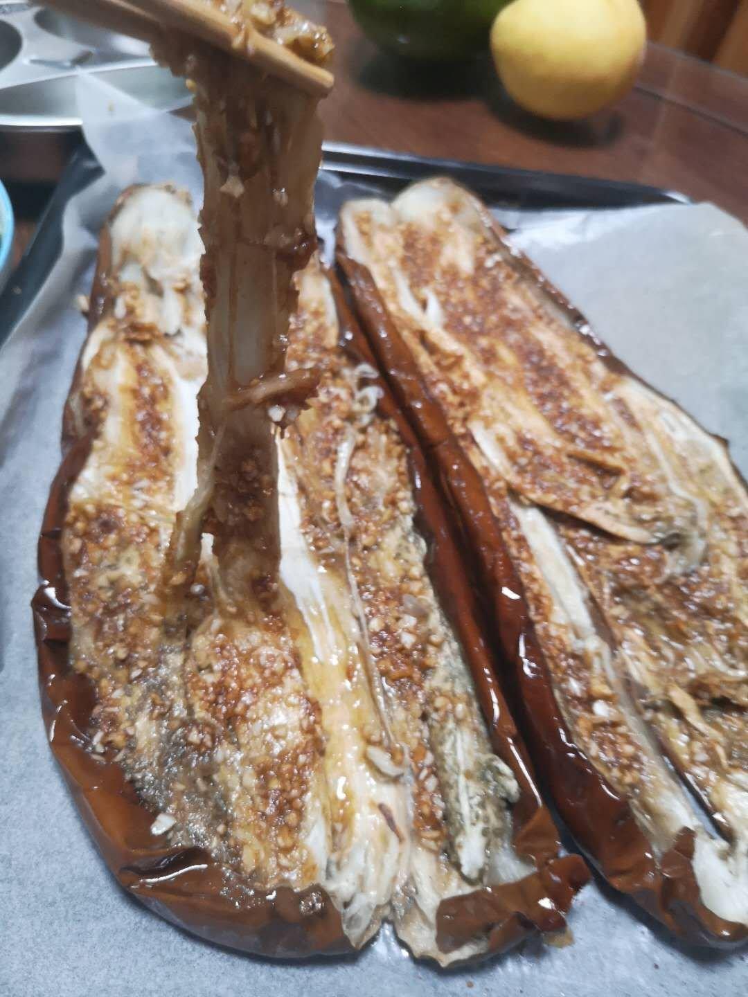 CC招牌菜销魂烤茄子，百吃不厌！