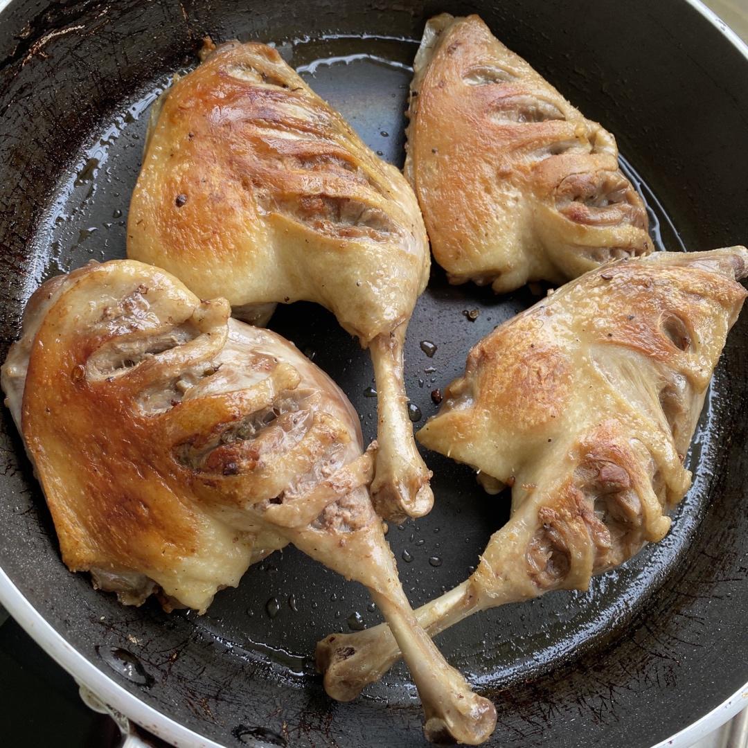 脆皮香酥鸭腿