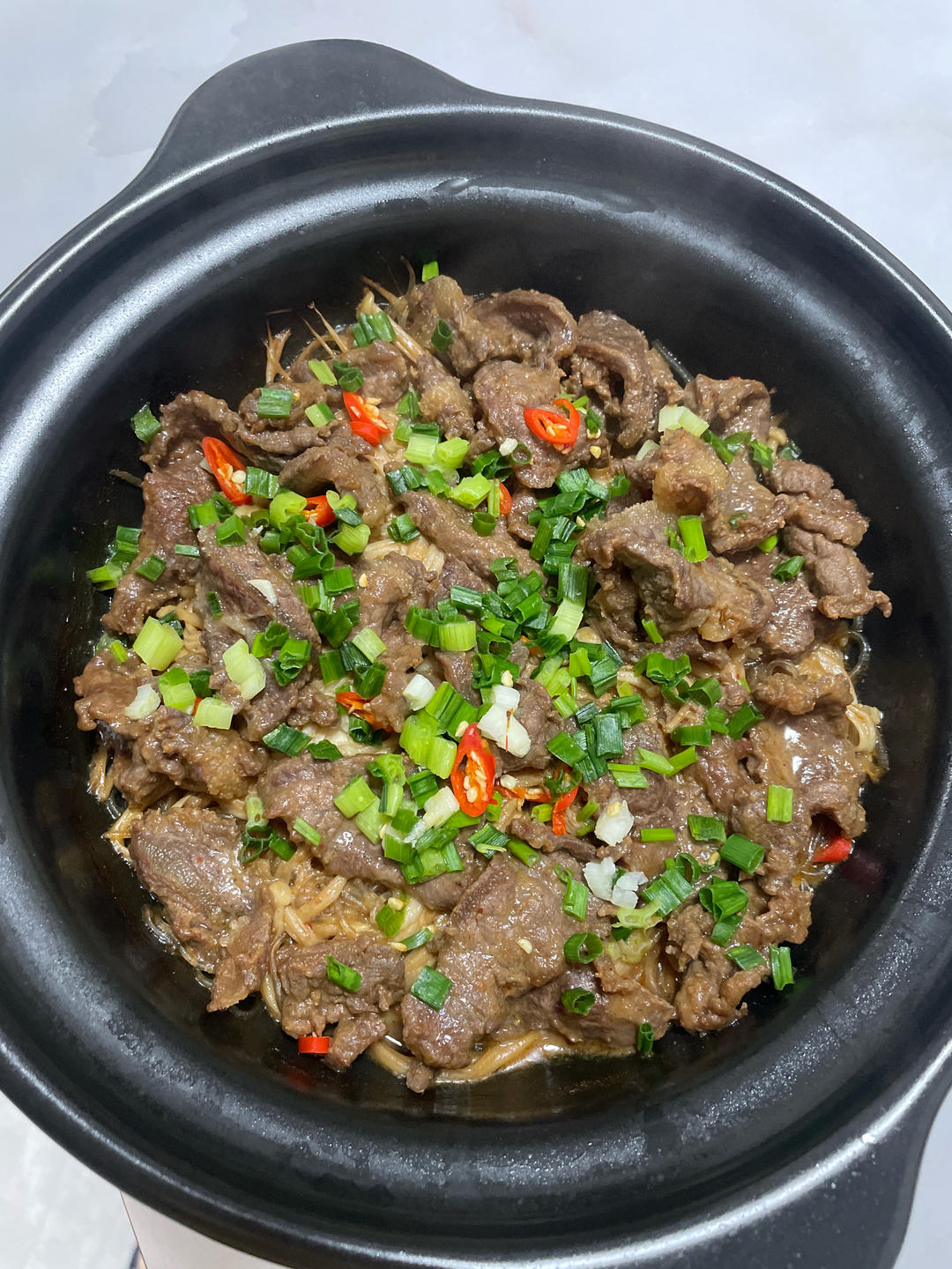 沙茶肥牛粉丝煲