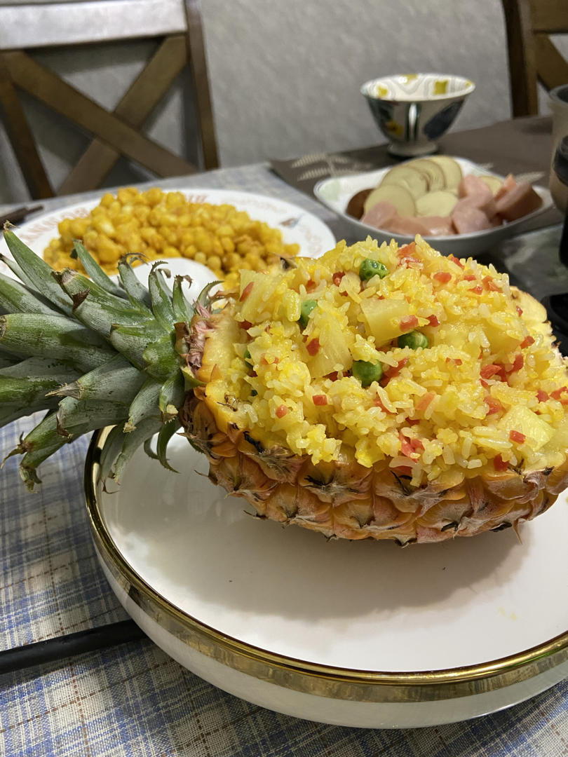 超正の泰式菠萝炒饭