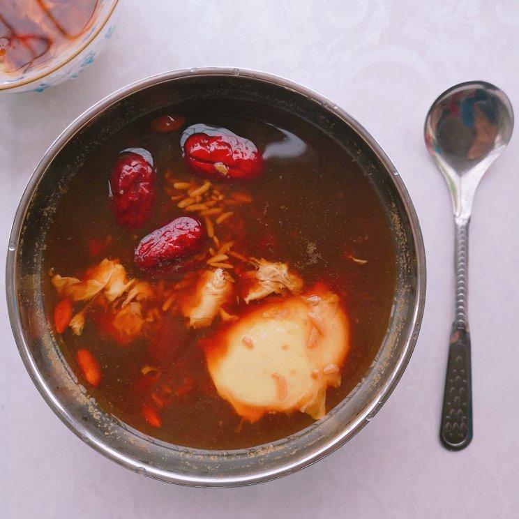 老红糖醪糟窝鸡蛋