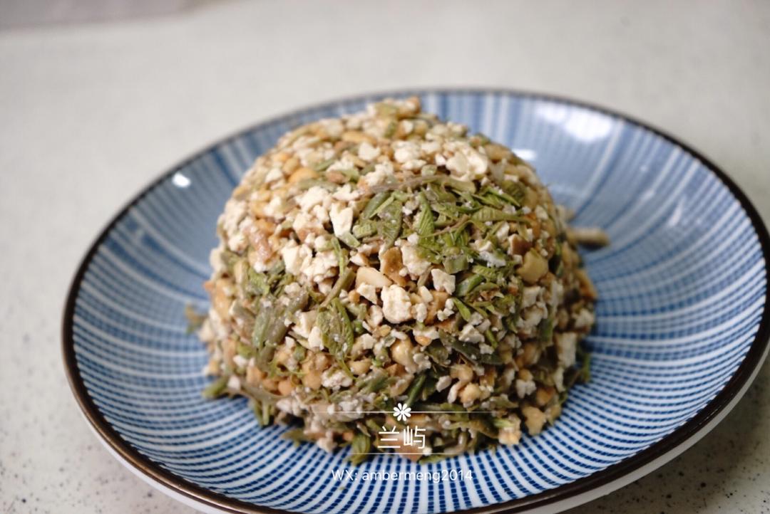 花生香椿豆干的做法