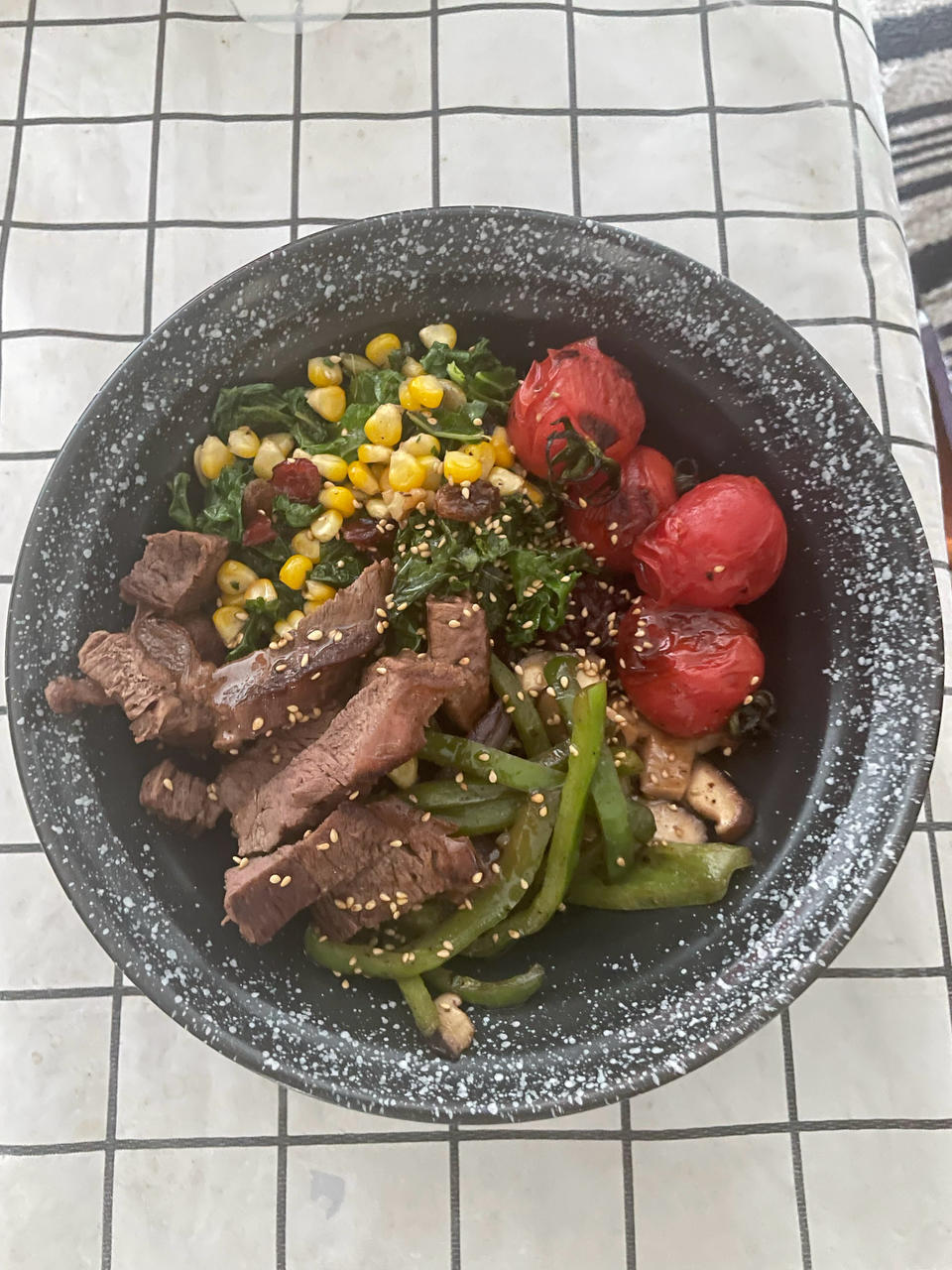 好吃的羽衣甘蓝沙拉