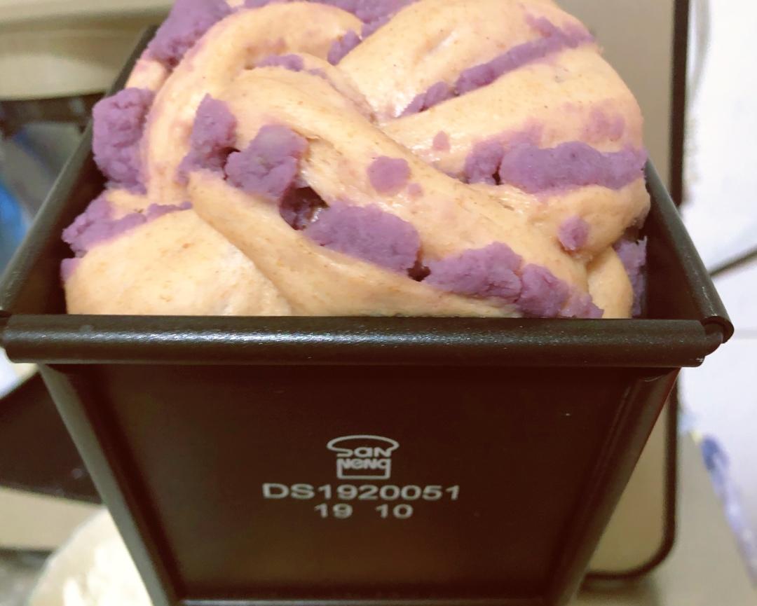 香芋牛奶手撕方包