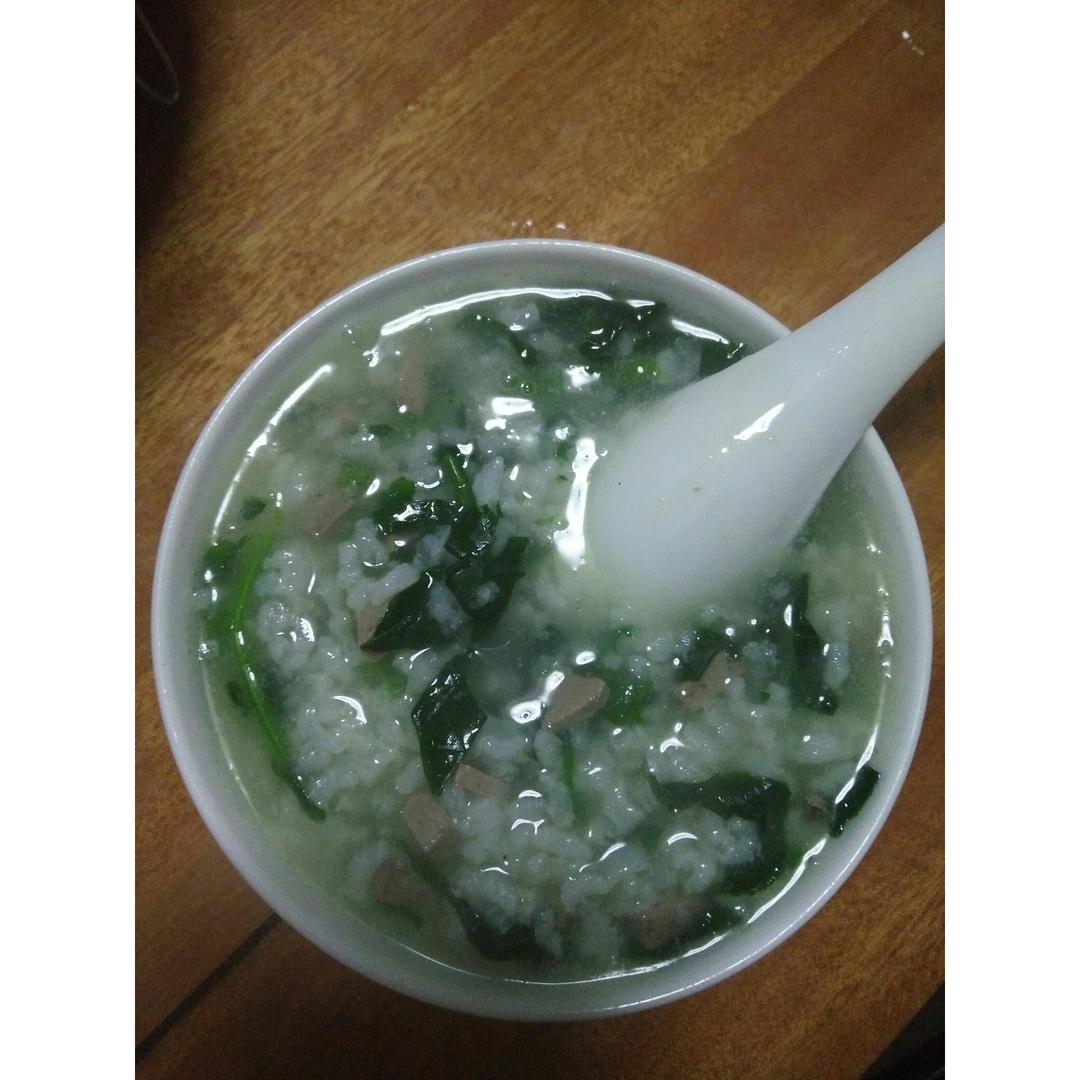 菠菜猪肝粥