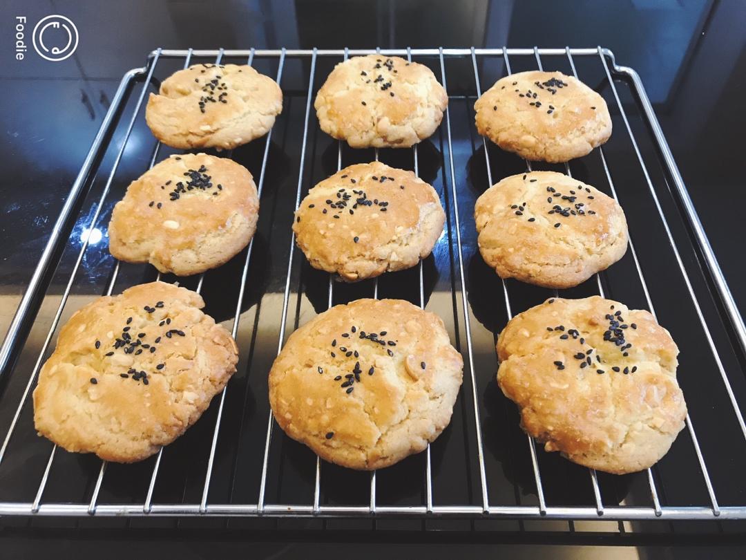 轻轻一按就碎掉的原味桃酥（不输猪油版）