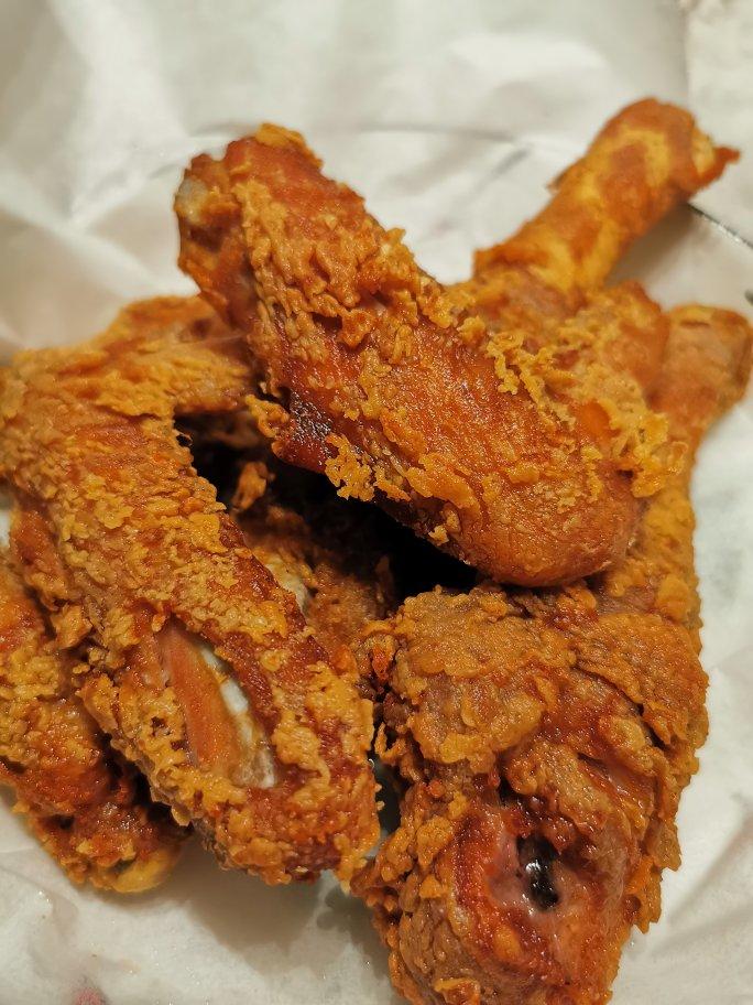 蒜香炸鸡翅