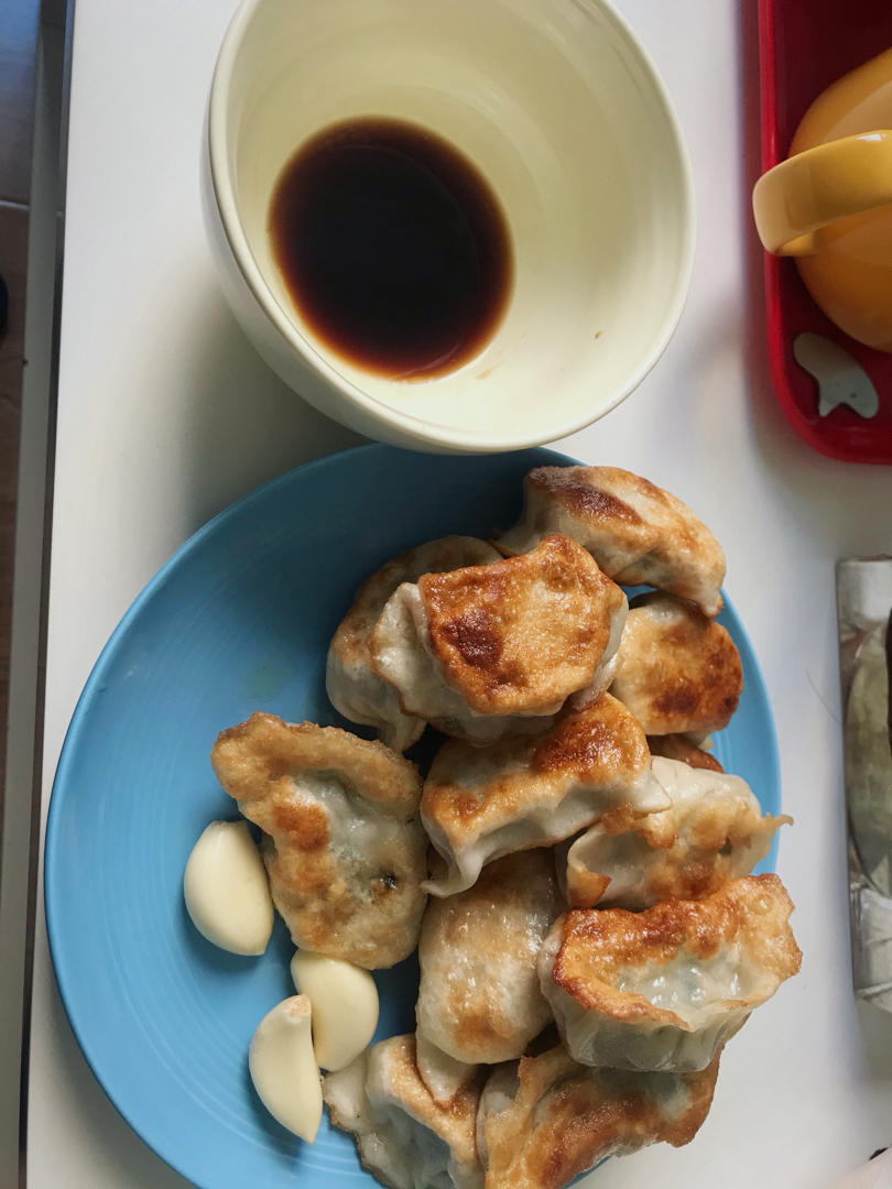 煎饺子