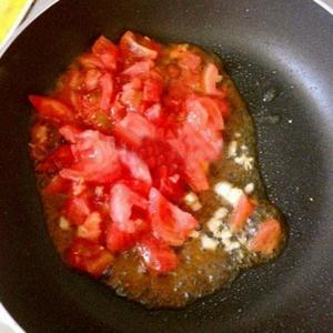 西红柿土豆疙瘩汤的做法 步骤4
