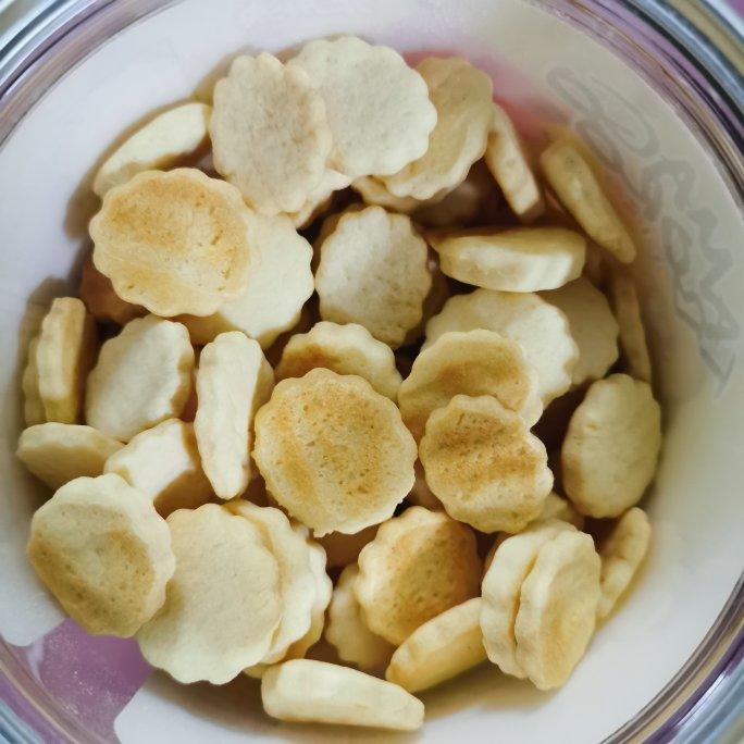 1岁宝宝卡通小饼干无黄油