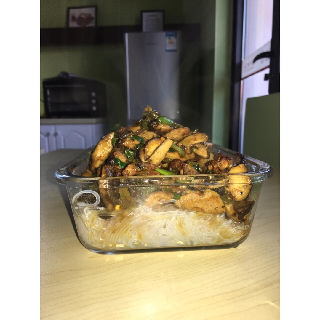 香菇炒肉，超级下饭哦