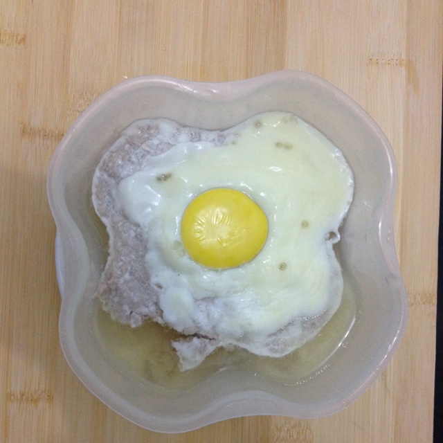 肉饼蒸蛋