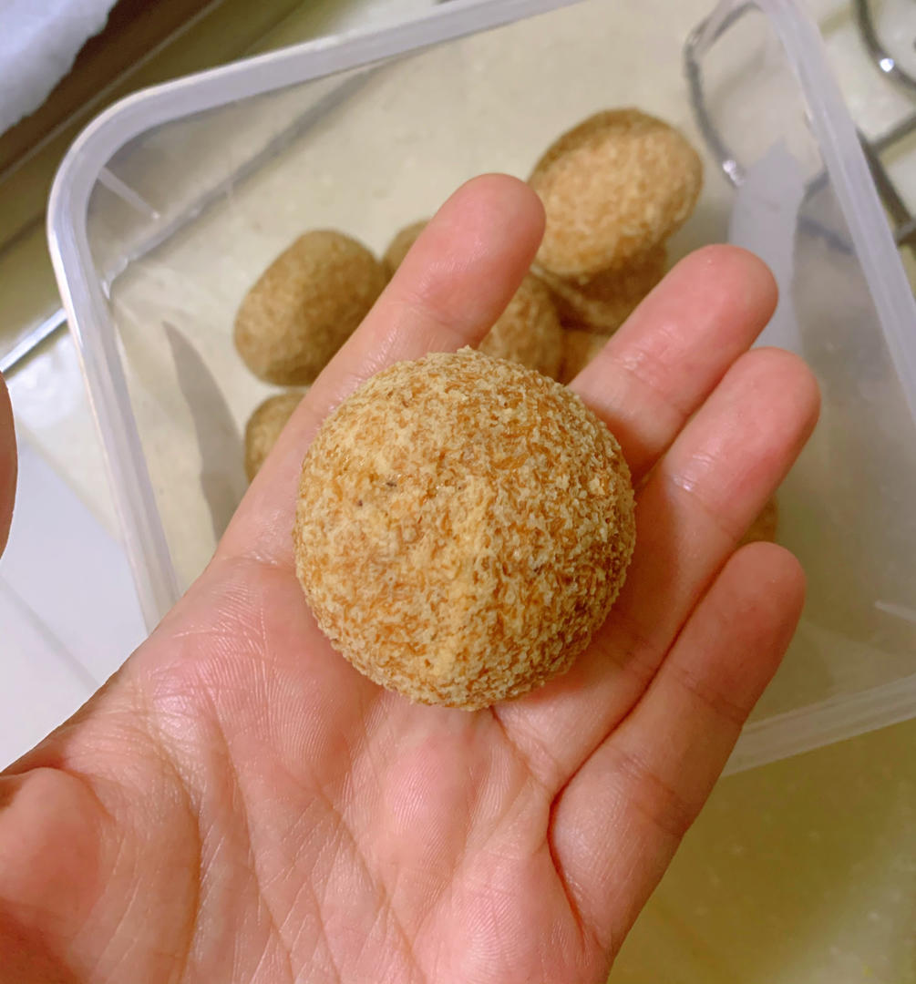 生酮餐包 | 完美还原白面包！细腻不粗糙材料超少的杏仁粉小圆面包