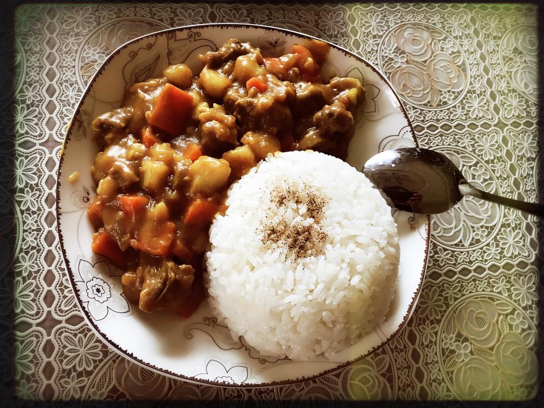 牛肉咖喱饭