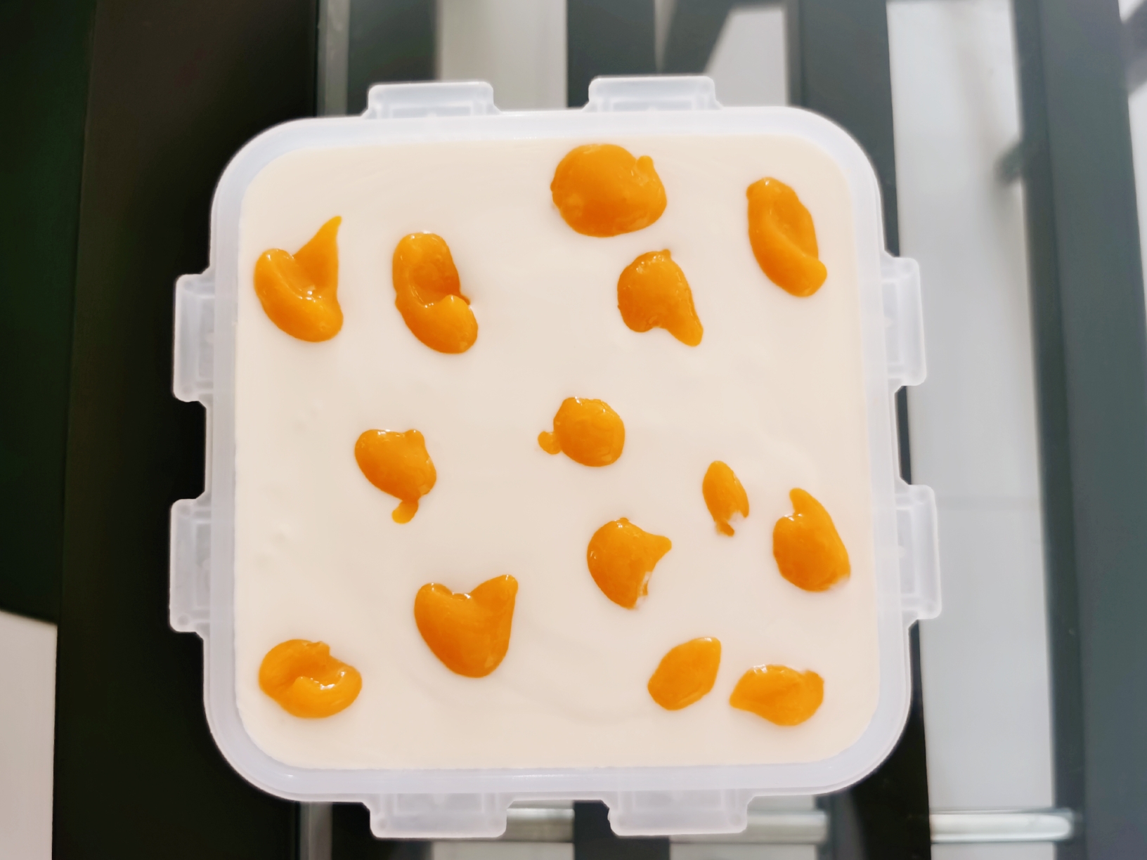 无需烤箱的轻盈甜点丨芝芝芒芒慕斯蛋糕的做法 步骤8
