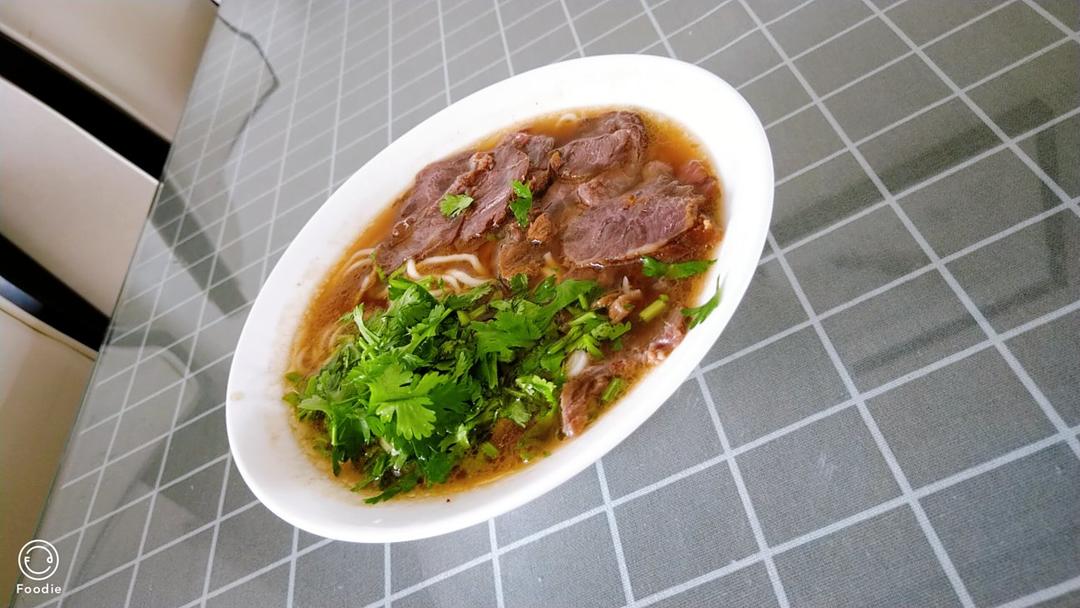 红烧牛肉面
