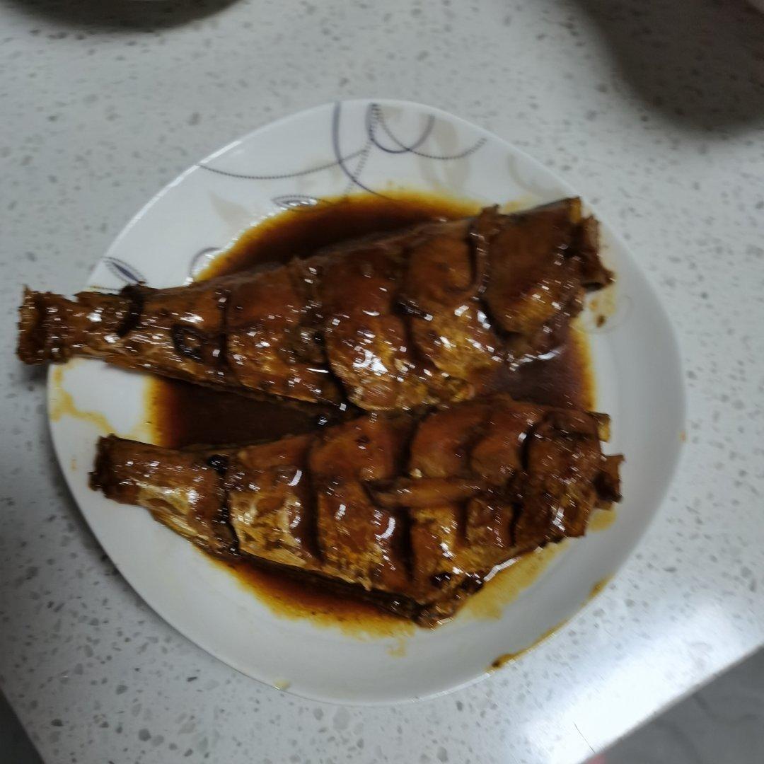 红烧剥皮鱼