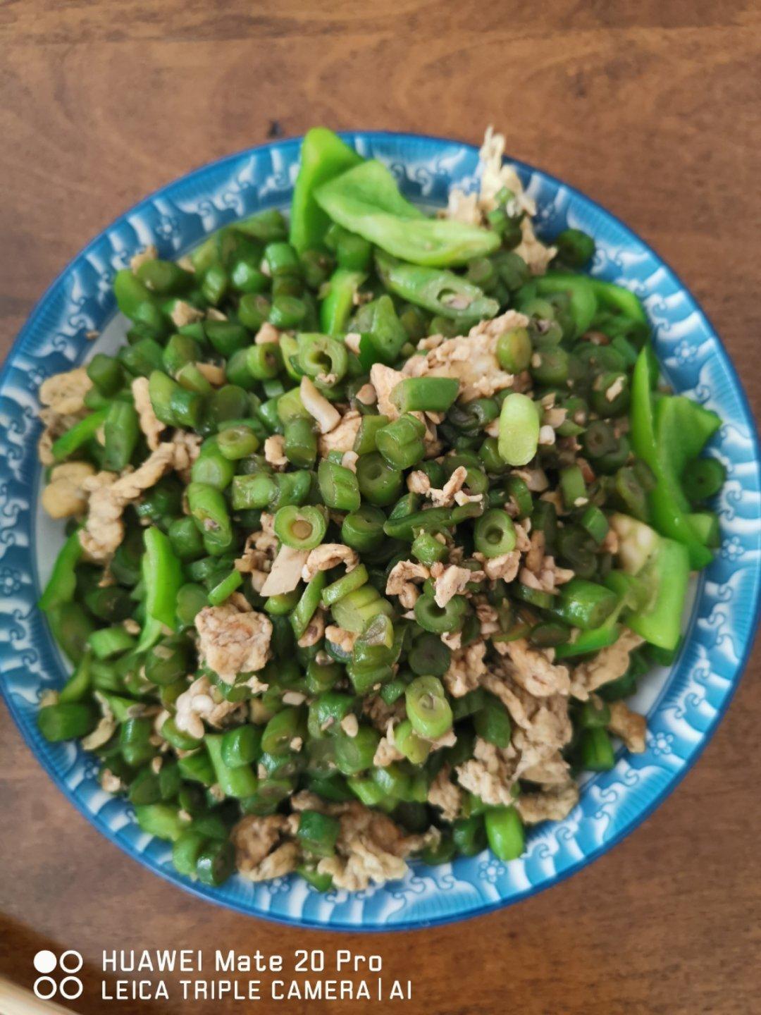 豆角炒鸡蛋