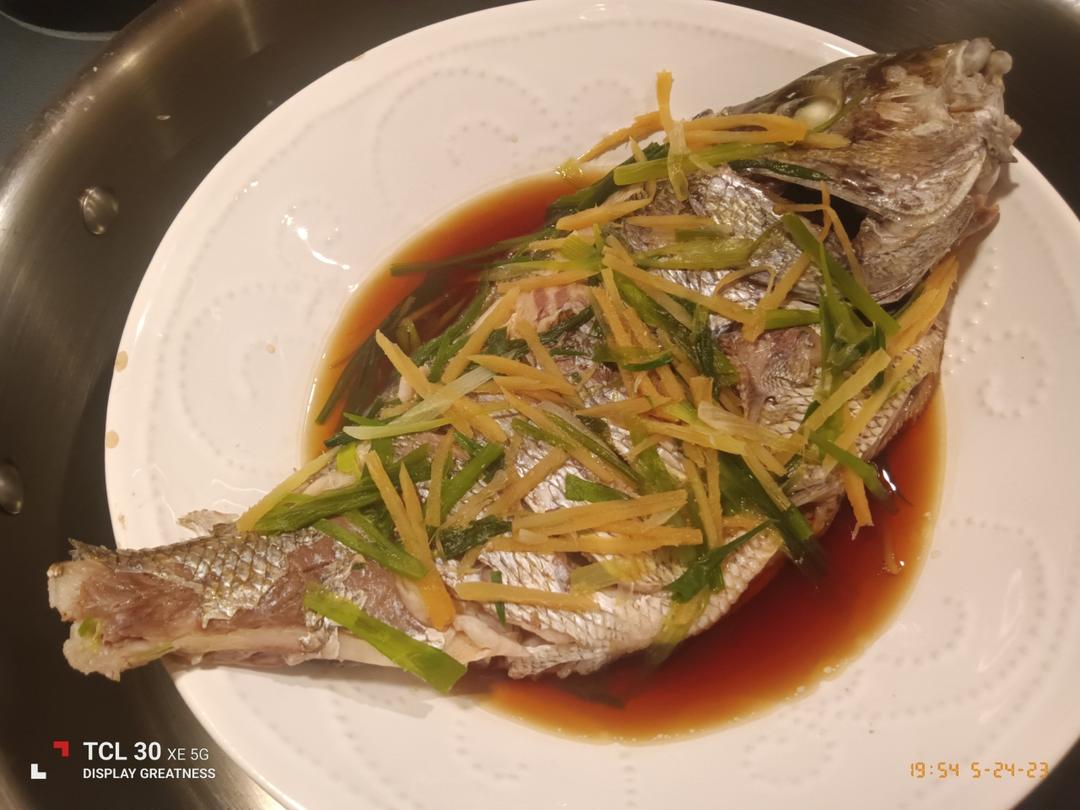清蒸鱼（桂鱼、鲈鱼、多宝、鳊鱼均适用）