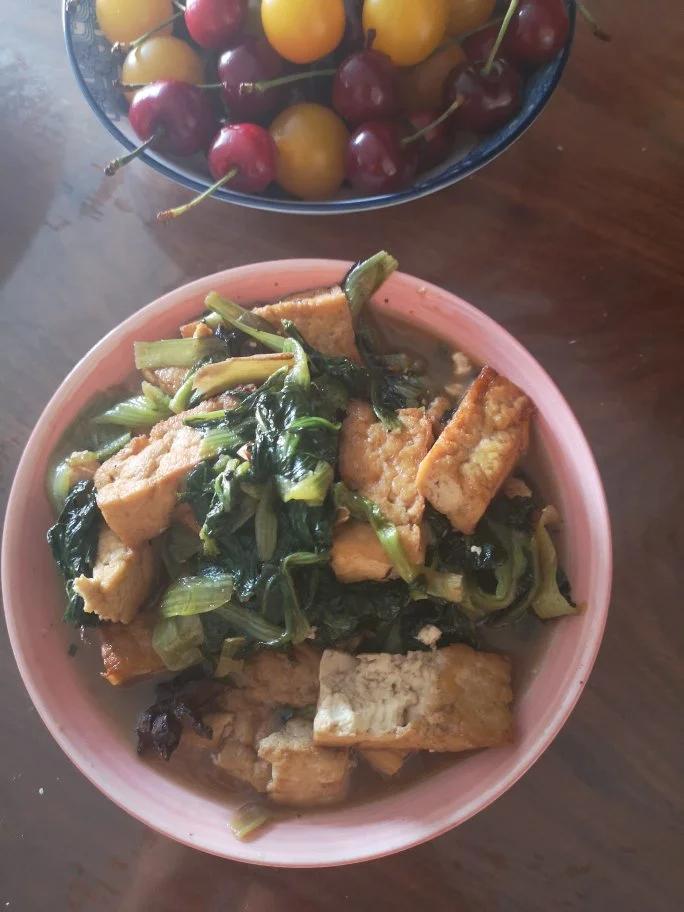 非常入味儿的小白菜炖豆腐