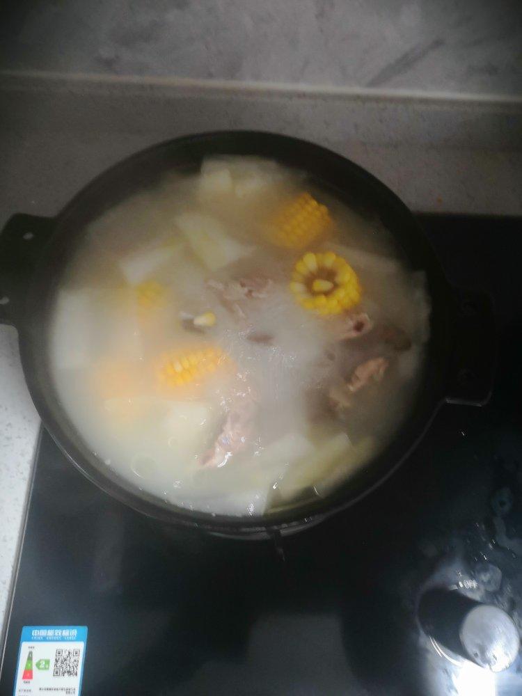 冬瓜玉米排骨汤
