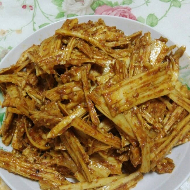 香辣牛板筋