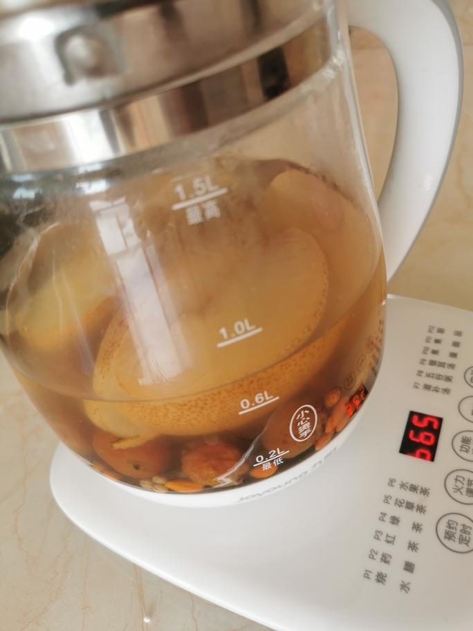 热冬果（护嗓良方）炖梨