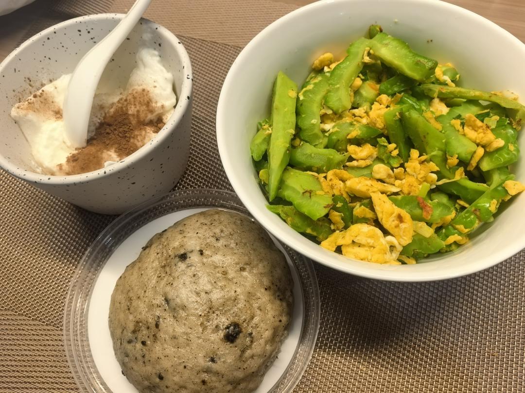 苦瓜炒蛋（清火菜）