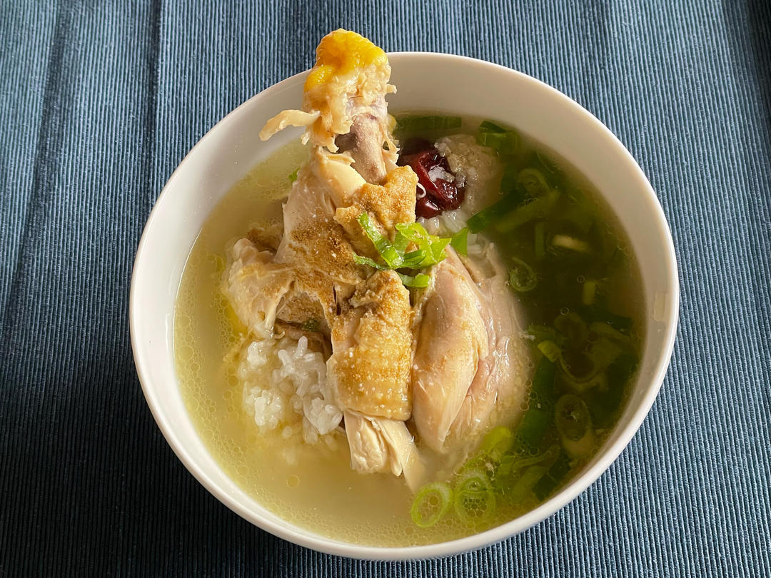 韩国参鸡汤 삼계탕