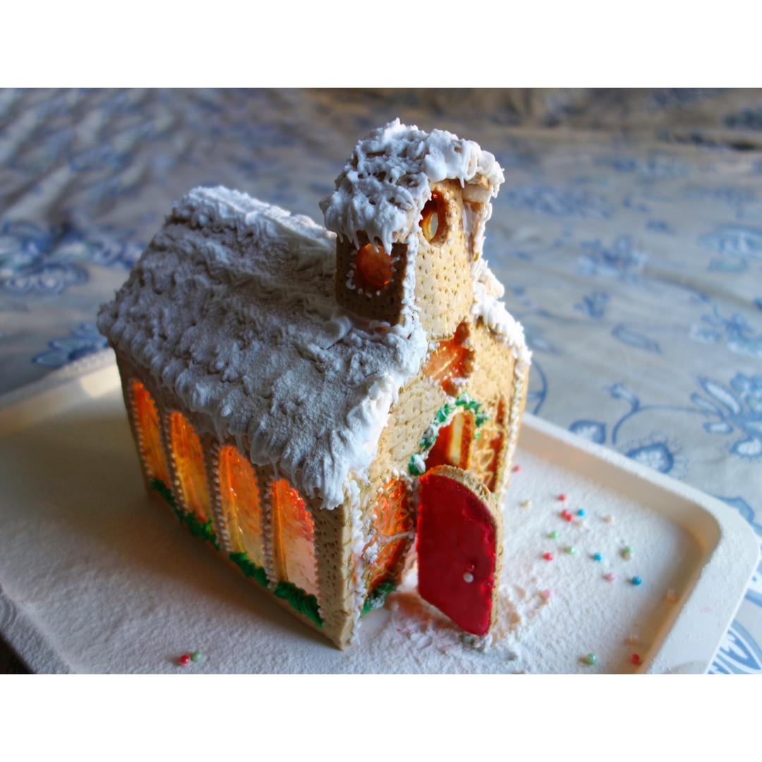 超级容易的圣诞节姜饼屋（进阶版:教堂姜饼屋）