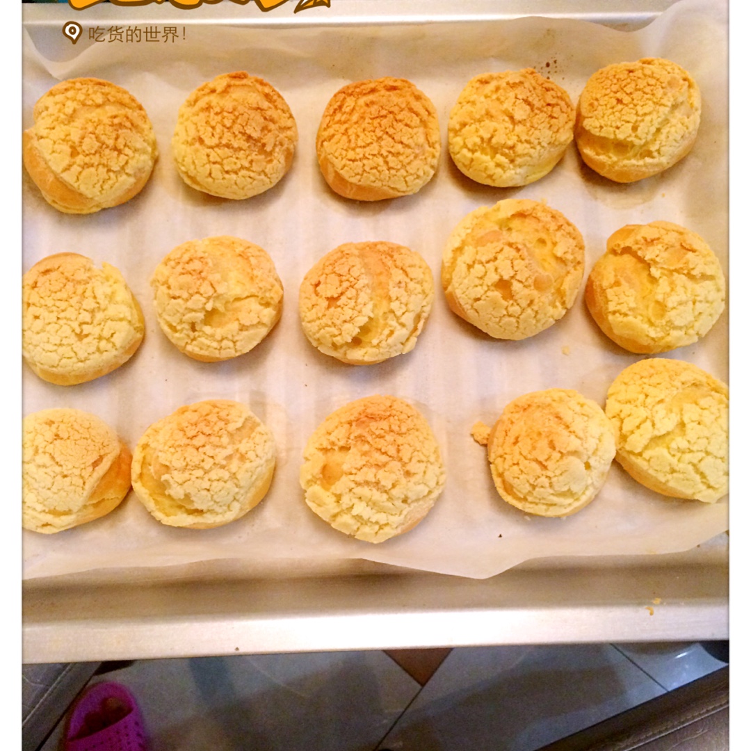 酥皮奶油泡芙--#皮黑森林#