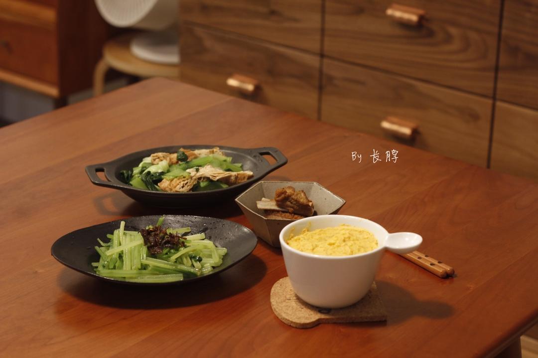 长脖的夜食堂