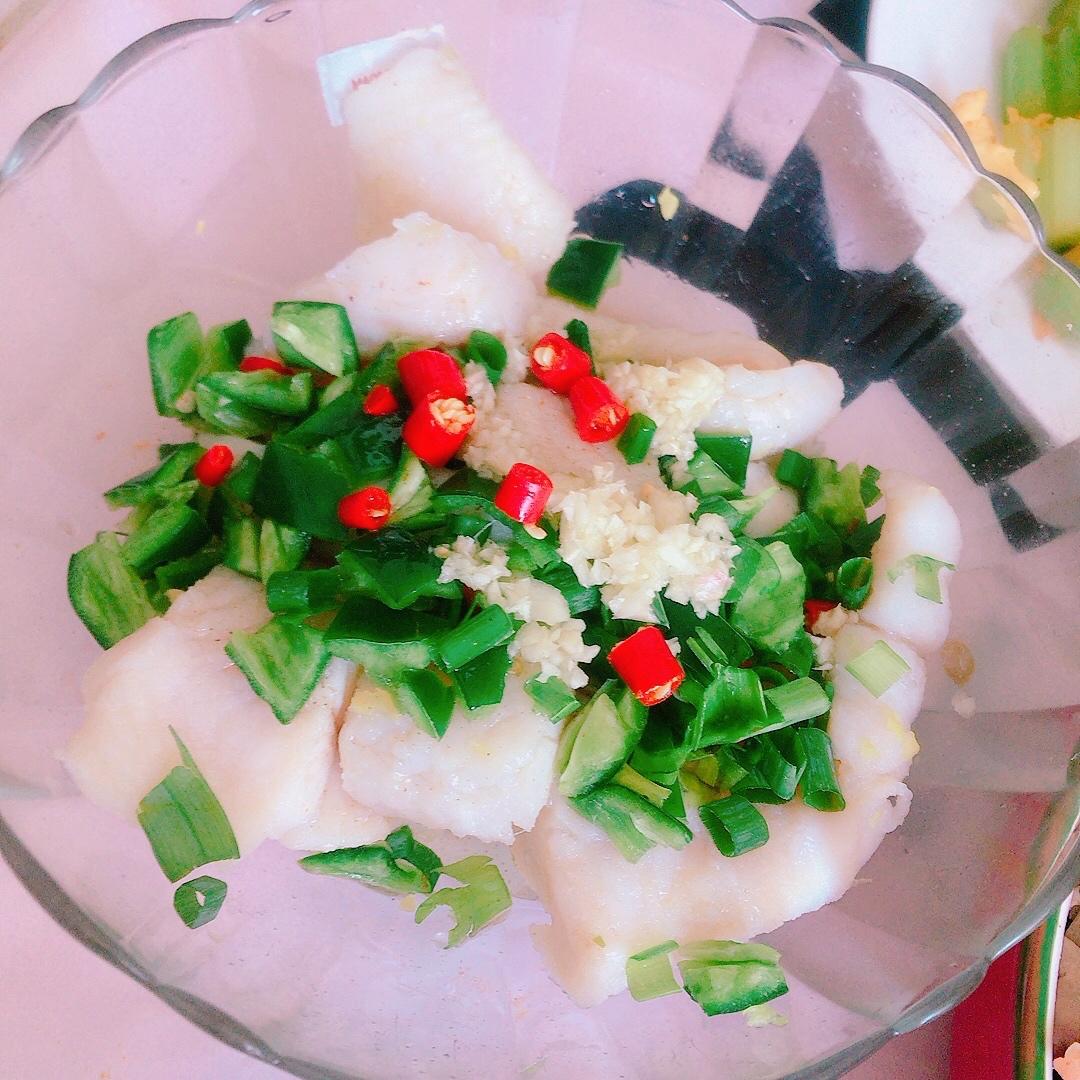 椒香巴沙鱼（龙利鱼）