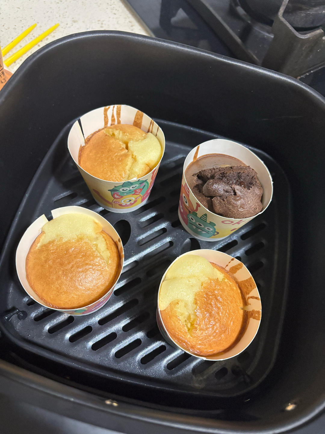 空气炸锅纸杯戚风蛋糕