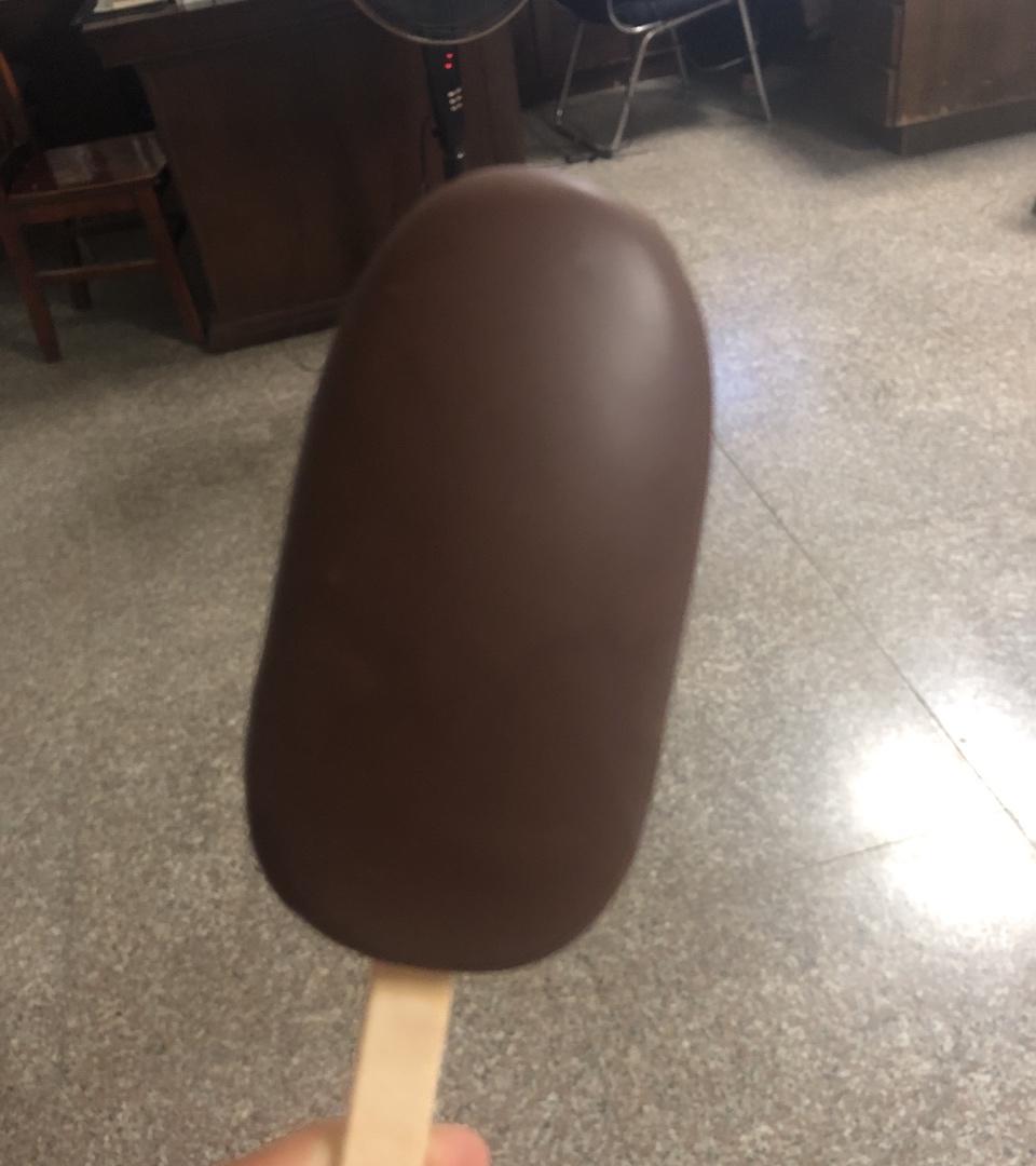 梦龙巧克力雪糕
