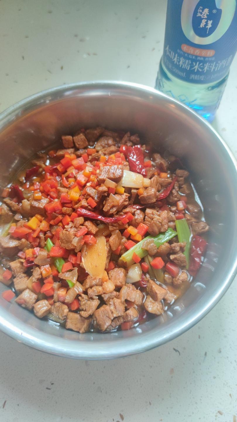 万能的陕西臊子肉的做法